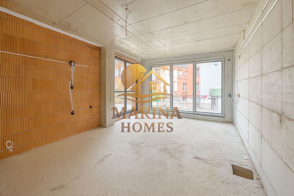 Продава се Двустаен апартамент в Царево - 60 кв.м за 583 €/кв.м - Снимка #1