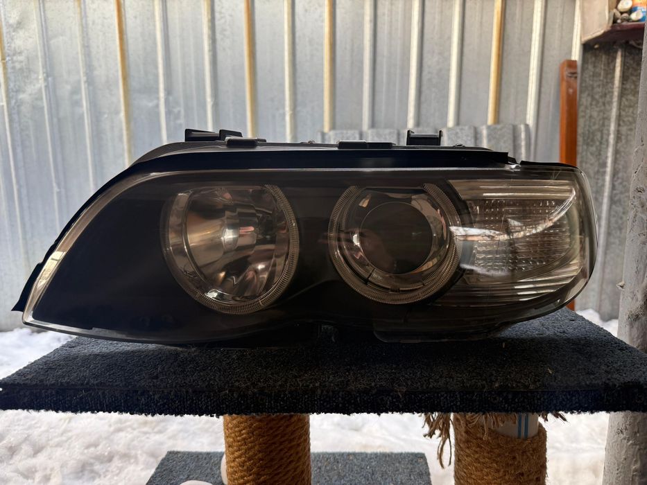 Фары BMW X5 Е53