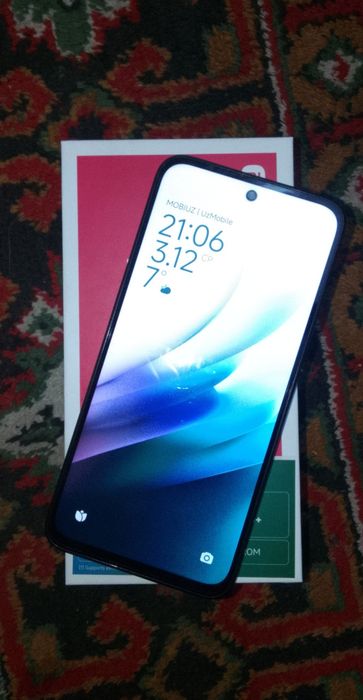 REDMI 15 holati yangi