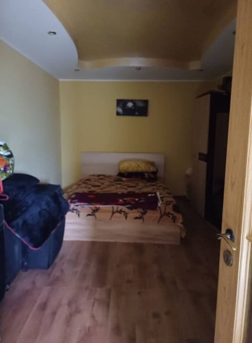 Inchiriez casa 4 camere