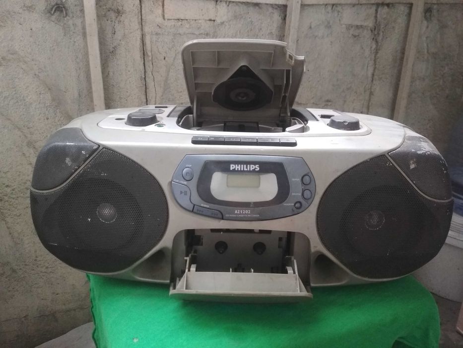 магнитола Philips магнитофон