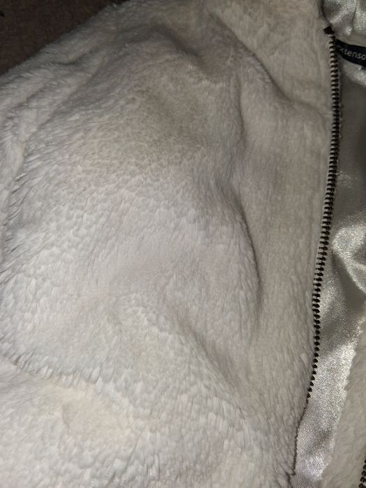 Gecute fetita primavara si iarna.