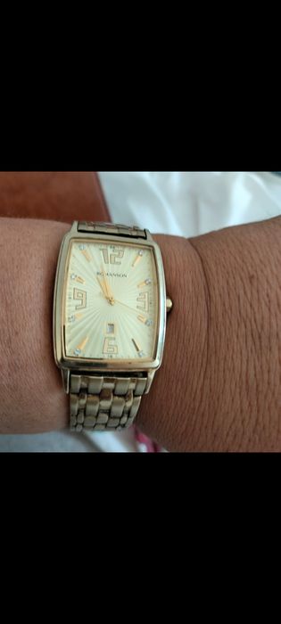 Продаются Часы ручные