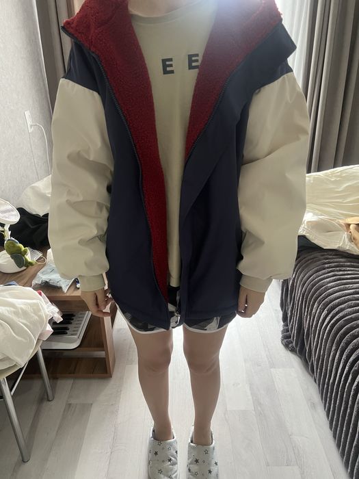 Продаю одежду почти новую