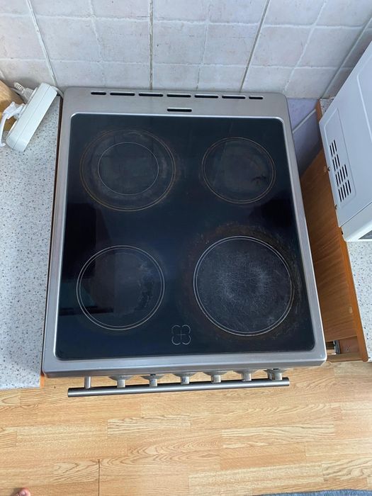 Электрическая плита Haier