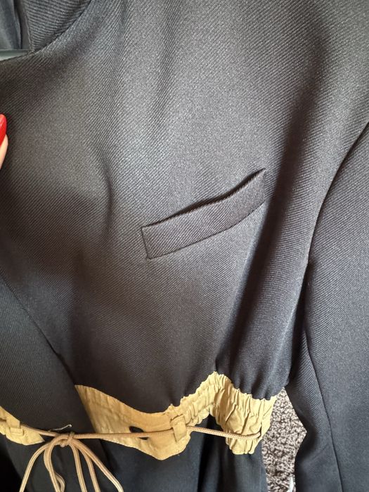 Дамски костюм на бранда Evis