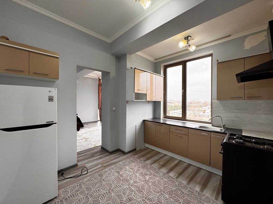 2х комнатная квартира на 5 этаже 55кв/м, в Самарканде