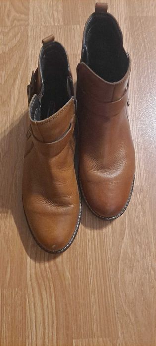 Botine piele mărimea 39