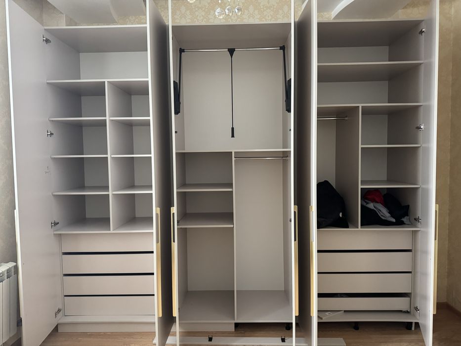 Шкаф спальный гарнитур