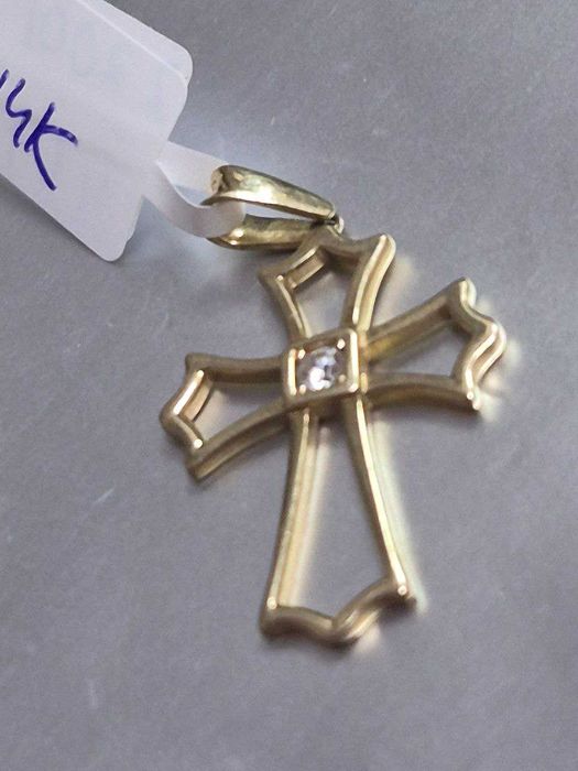 cruce din aur 1,67gr(m3) staramanet