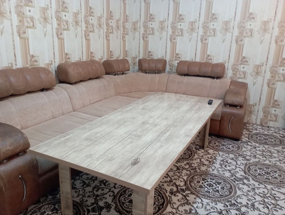 Ховли уй сотилади 8-сотих, Пакана мфй