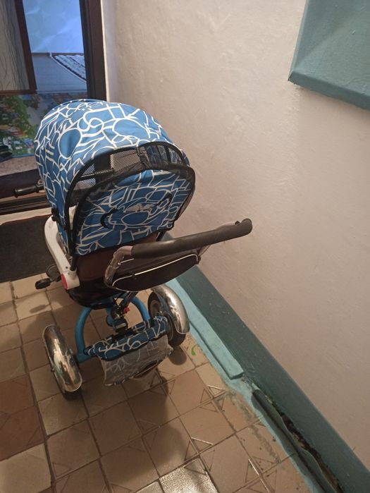 Трёхколёсный велосипед