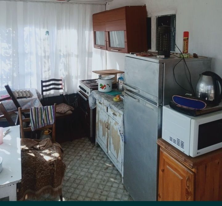 Дача район техснаб  С. О прокатчик за теплицами