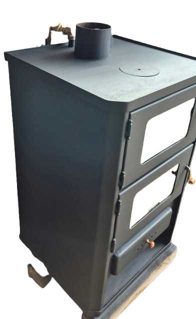 Камина с фурна и водна риза Прити