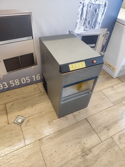 Ледогенератор люспест лед