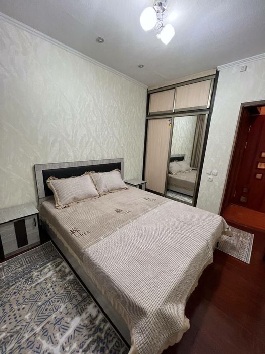 Центр Айбек, Чехова 2/5/9