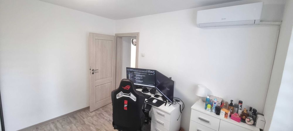 Apartament 3 camere, renovat, proprietar, Ploiesti, Bulevardul Republicii