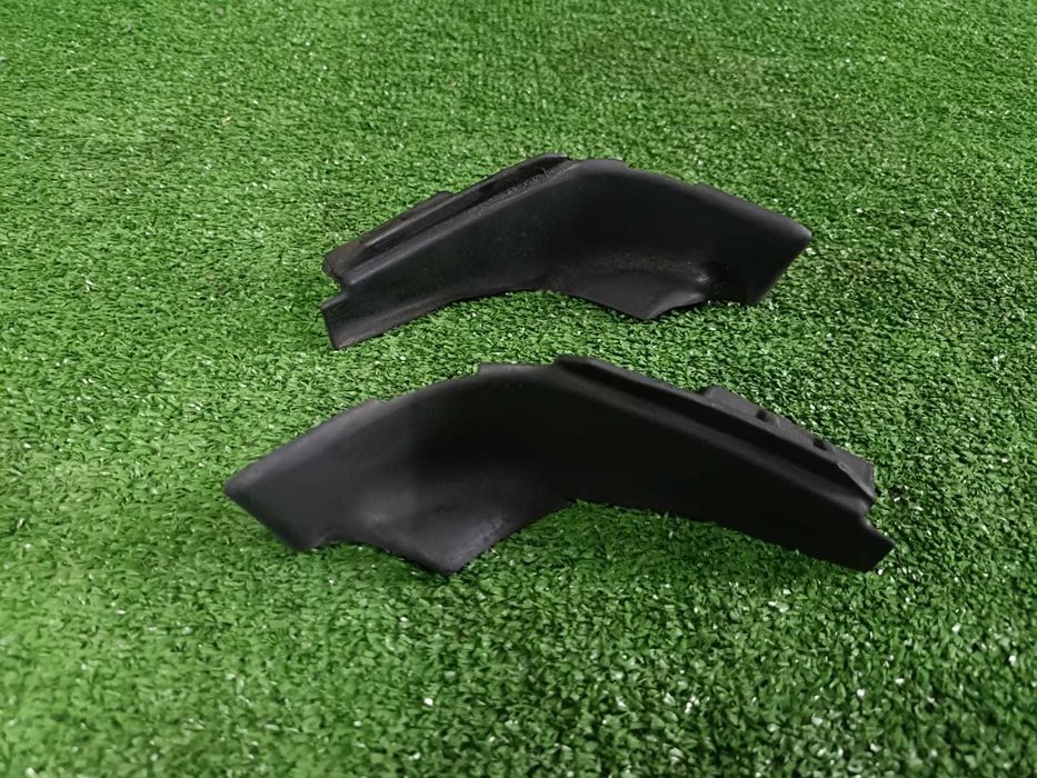 Оригинальная уплотнительная резина лобового от Toyota Camry 30 35