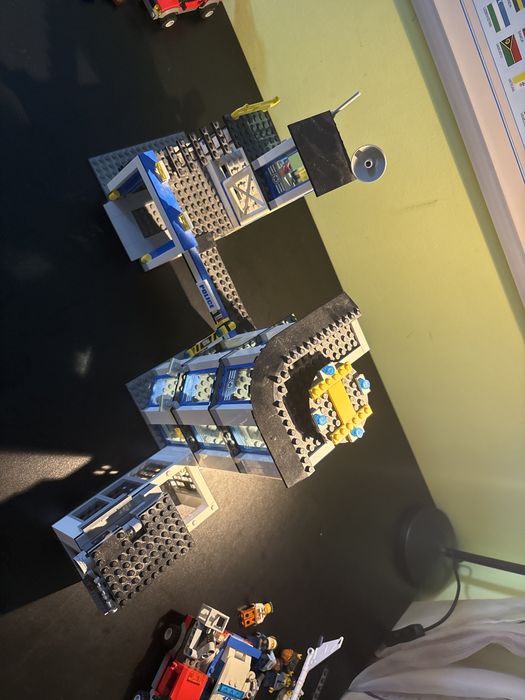 LEGO City 60141- Sectia de politie