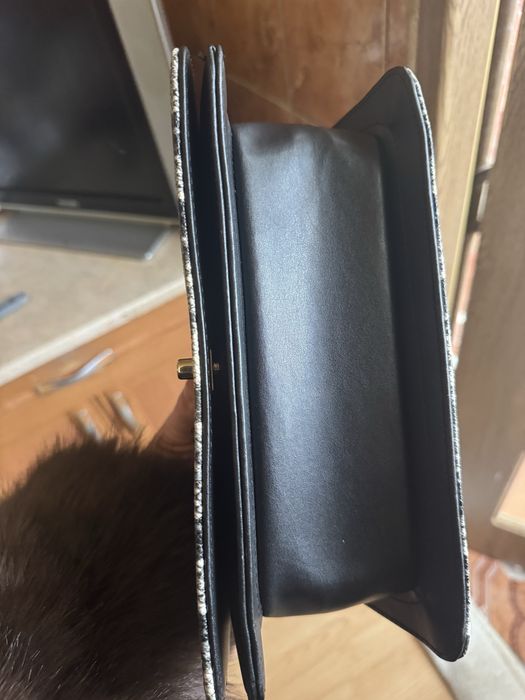 Geanta din piele naturala