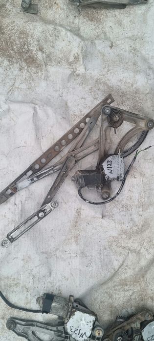 Продаю стеклоподъёмник w 123 w 126 w 124