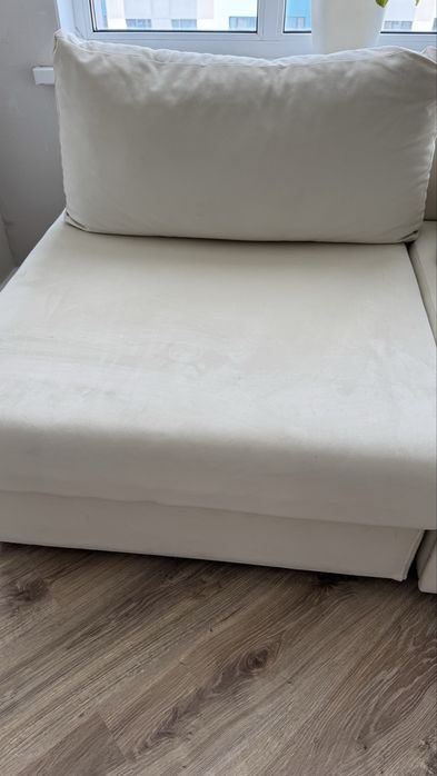 Диван айвори с лежаком