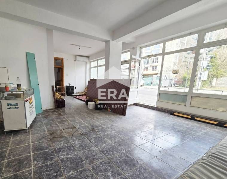 Магазин в центъра на гр. Рила