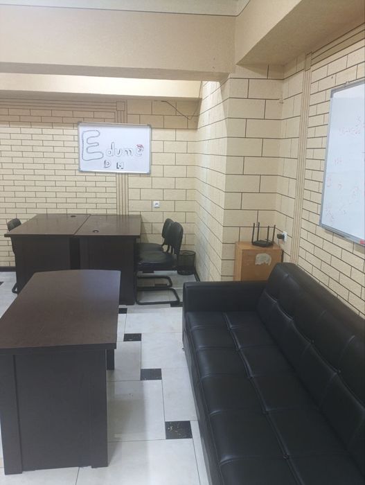 Хамза, подвальное,  двухкомнатный офис бизнес центр 70м2