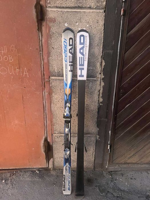 Продавам ски HEAD