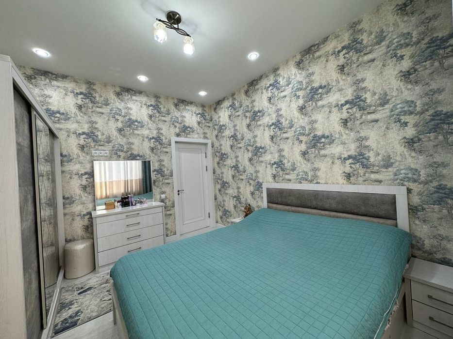 Hi Tech услубидеги участка срочно сотилади