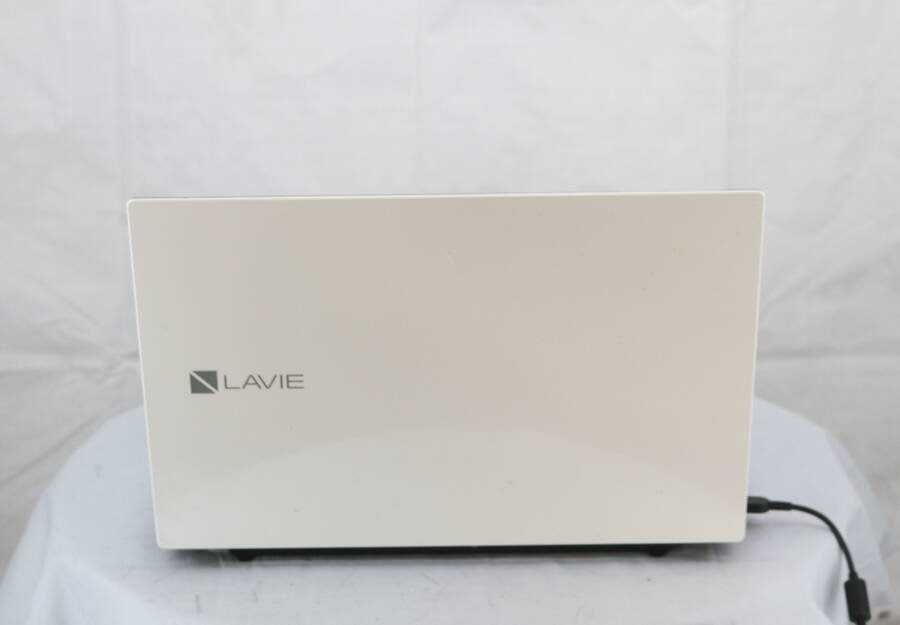 NEC Lavie NS650/G i7(7500U)/8gb ddr4/1Tb hdd