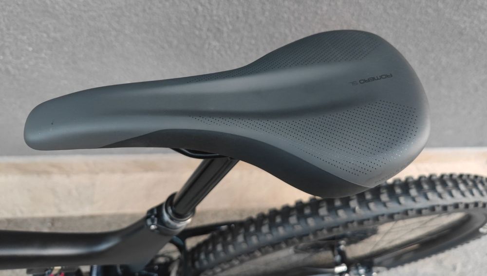 Нов Карбонов Велосипед 29" Giant 1х12 Sram Gx Fox Valve Live Bluetooth