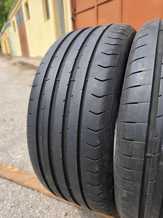 2 бр. летни гуми 225/45/48 Fulda DOT 0718 5-5,5 mm