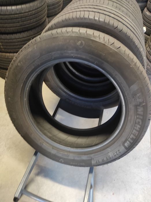 225/55/17 Michelin Дот 0725 7мм