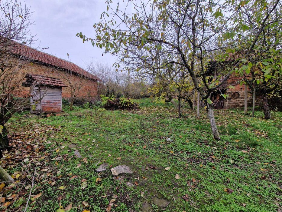 Продава се Къща в с. Николаево, Област Плевен - 203 кв.м за 75 €/кв.м - Снимка #4