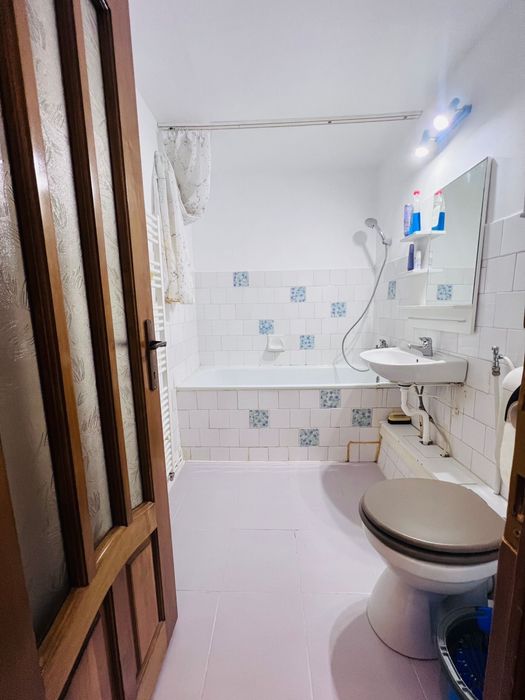 PF dau in chirie ap 2 cam dec ZORILOR str Padurii 499 euro
