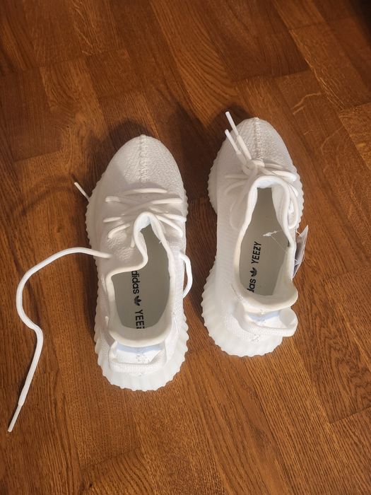 Adidași Adidas YEEZY