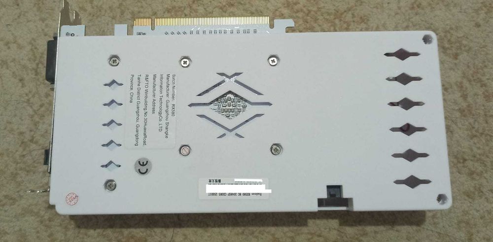 RX 580 8 GB 2048SP 256bit GDDR5.