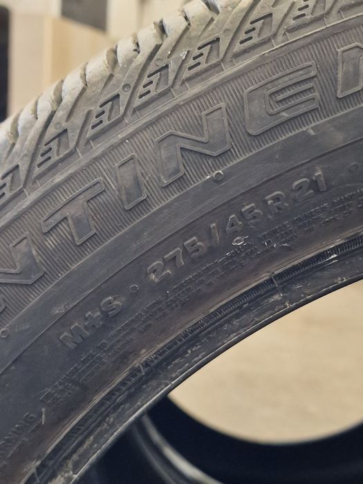 Продавам летни гуми 275/45R21 107H Continental CrossContact LX Sport