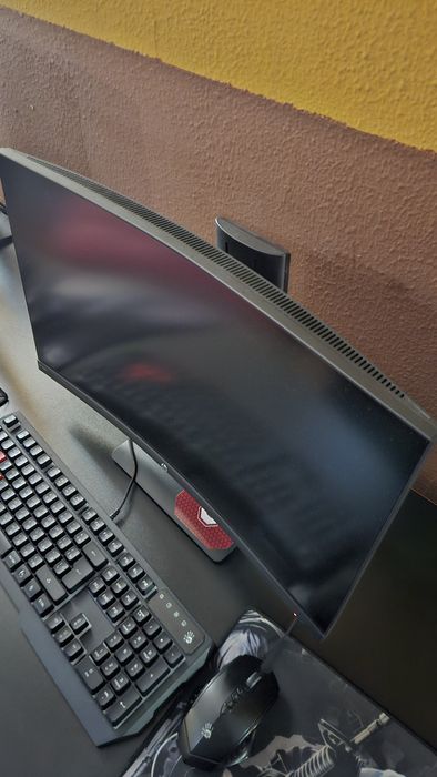 Компьютер в отличном состоянии.