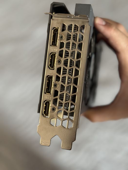 RTX 3050 gigadyte eagle geforce 8 gb