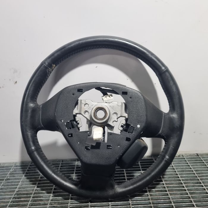Волан Subaru Forester 2007 - 2011 (1380)