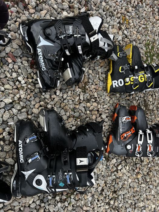 Clapari schi Atomic Salomon Rossignol 26-26,5