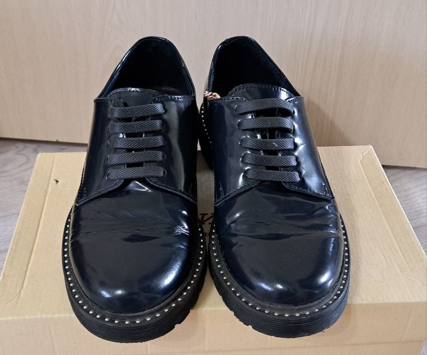 Продам туфли кожанные