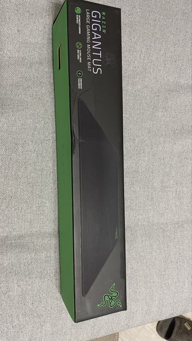 Продам коврик для мыши Razer Gigantus