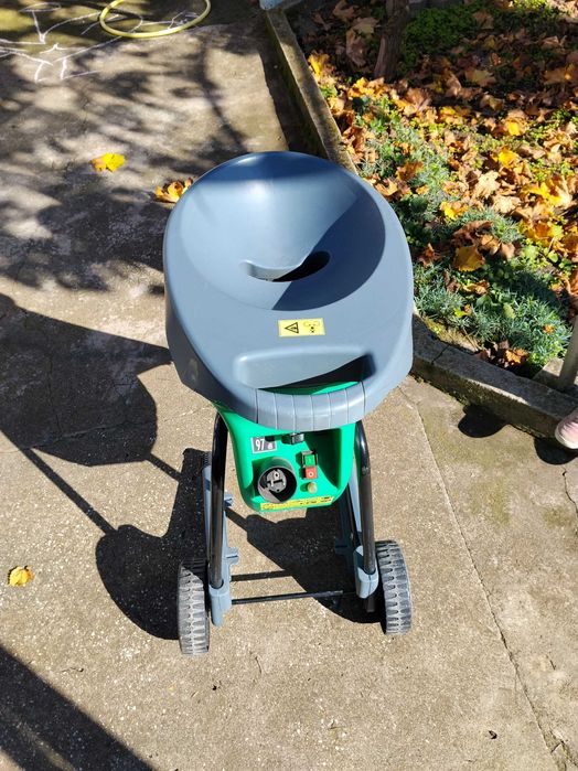 Клоно трошачка Einhell EGH 2400