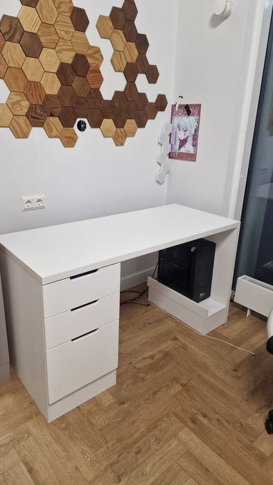 Продам стол рабочий