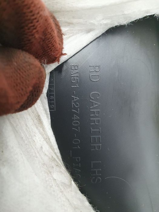 Fata de usa stanga fata bm51-a27407 Ford Focus 3  [din 2011 pana  201