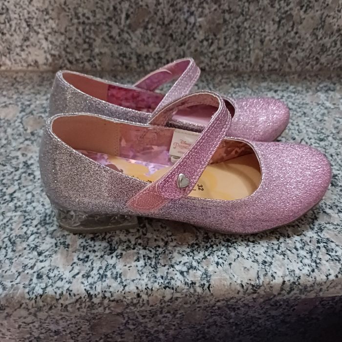 Обувки за принцеси