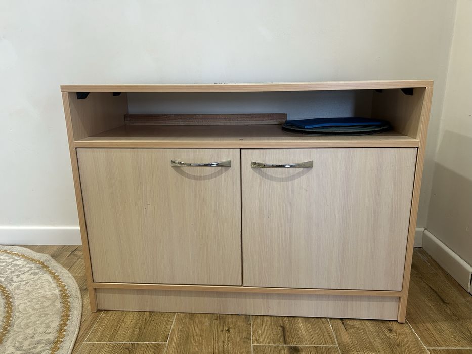 Продам большую тумбочку